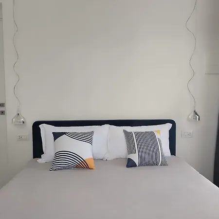 Habitación en casa particular Anthemis Romito Magra